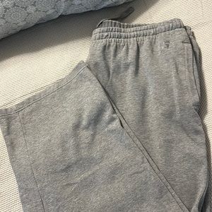 Pocket sweatpants